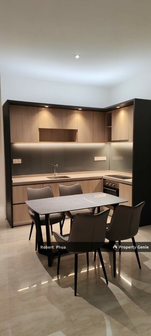 10stonor, Fully Furnished 2plus1 Rooms Unit in KLCC ! High Rental Yield ! Many Units Available For Sale !