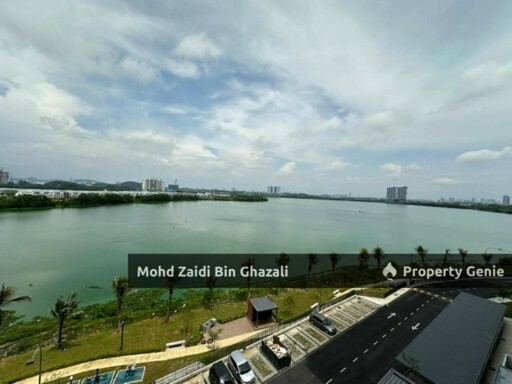 E'Island Lake Haven Service Apartment Putra Perdana