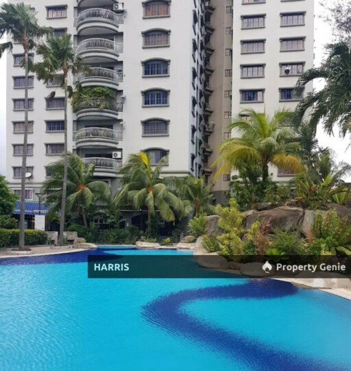 D'Haven Condominiums below MV