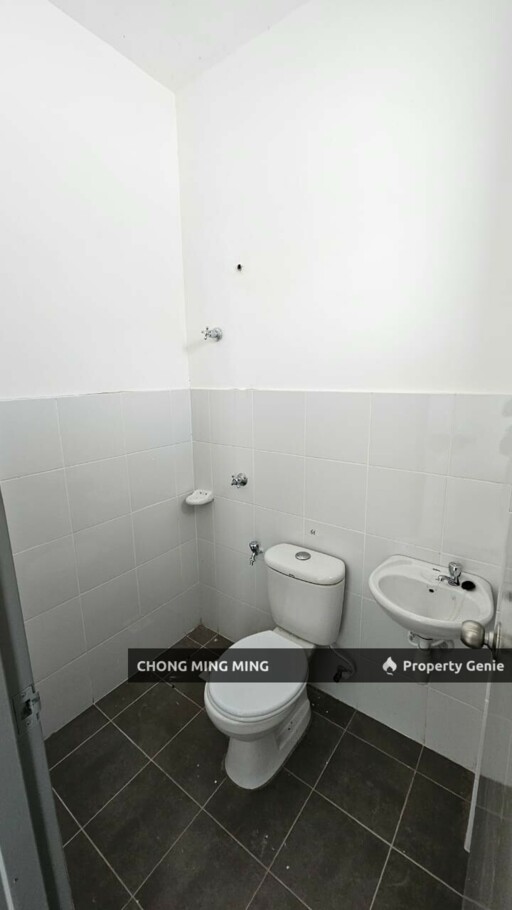 Single Storey Terrace House @ Taman Kirby Seremban for Sale