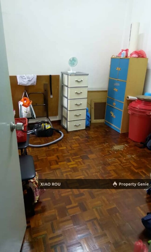 kampung lapan parkview apartment for sale