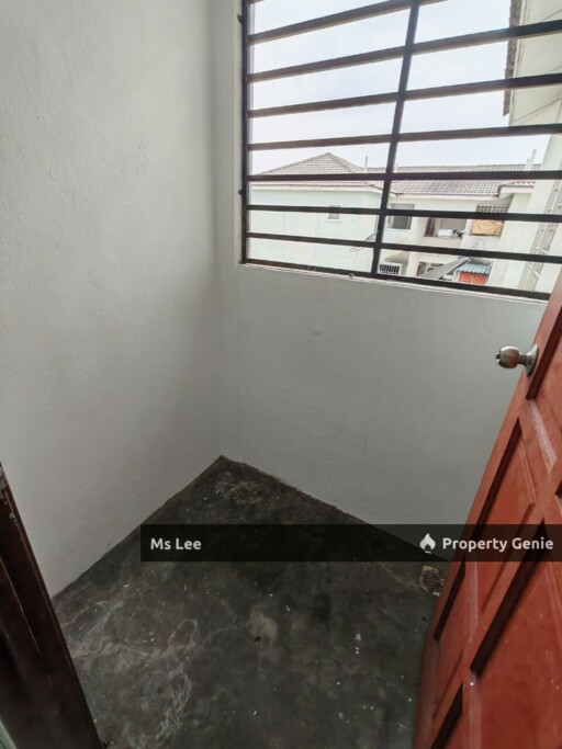 Pangsapuri Las Palmas-Bandar Country Homes-RAWANG-Blok Rumbia Tkt 4-Ready Now