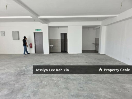 Klang Air Hitam Cluster Semi-D Factory for Rent