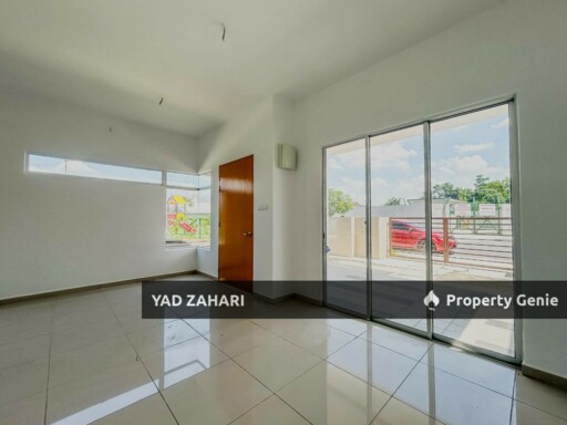 Kampung Lombong, Shah Alam | 2- Storey Terrace 4 Bedrooms | RM550K - Endlot & Flexible Deposit