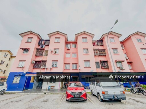 Low Floor | Apartment Taman Langat Murni, Banting.