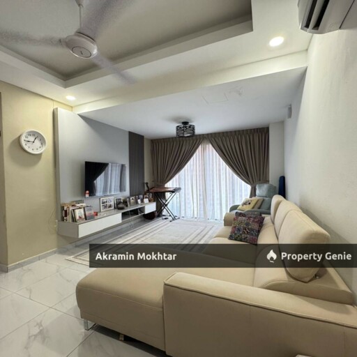 FREEHOLD & FULLY RENOVATED | Three Storey TOWNHOUSE Prima Court Ampang LOWER UNIT