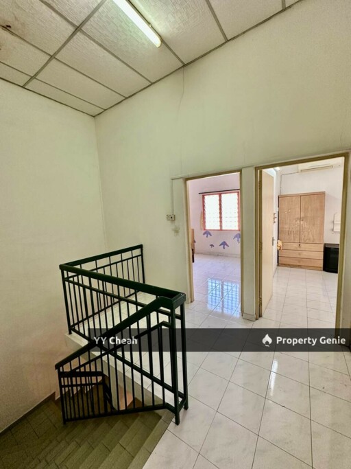 Two Storey Menglembu For Sale Near Kledang Hill