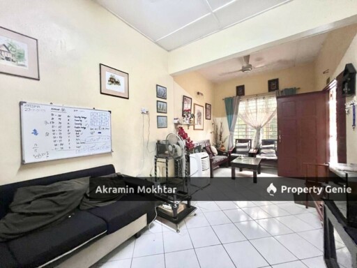 Freehold & Fully Renovated | Single Storey, Seksyen 5, Bandar Rinching @ Semenyih
