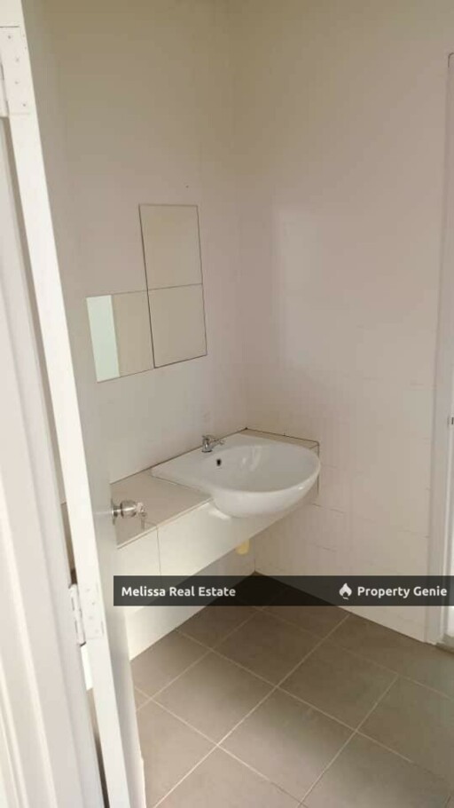Rumah Semi-D 2 tingkat KOTASAS Untuk DiSEWA