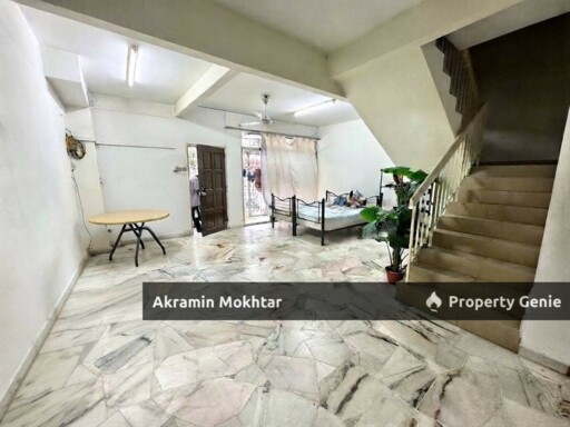 Facing Open Double Storey Terrace House Taman Kelana Indah SS7 Kelana Jaya