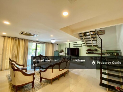 Freehold : CORNER LOT 2.5 STOREY SEKSYEN 16 Shah Alam for SALE