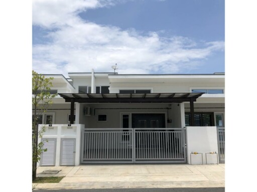 Elminia @ Impiana Casa