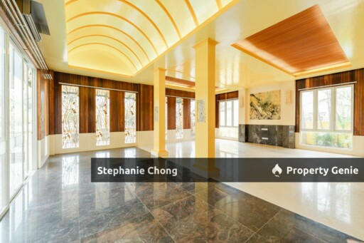 ✨ 3-Storey Luxury Bungalow with Home Lift ✨