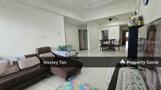 Kampung 8 Condo 4rooms Partly Fitted Kota Seaview Next To Int. School
