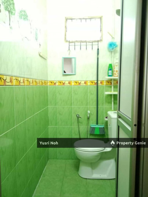 RUMAH BANGLO 1½ TINGKAT DI TAMAN TUANKU JAAFAR SENAWANG