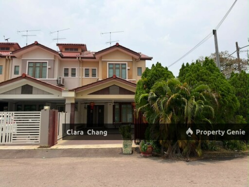 Taman Cahaya Pelangi @ Kluang Double Storey Corner Terrace House