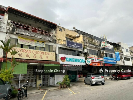 🔥 3-Storey Shop @ Taman Universiti Indah, Seri Kembangan