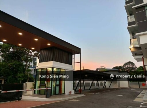 Kuching Tabuan Residence (S)