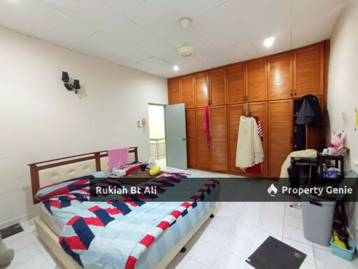 BUNGALOW MURAH TAMAN PAROI JAYA