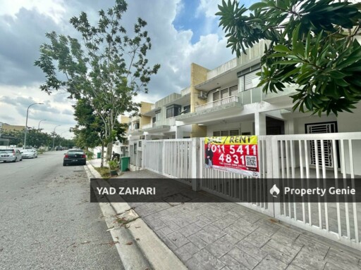 The Terresse, Bandar Puteri Bangi | Superlink 4+1 Rooms | RM670K- Semi Furnished, Spacious Unit & Nearby Exit Highway