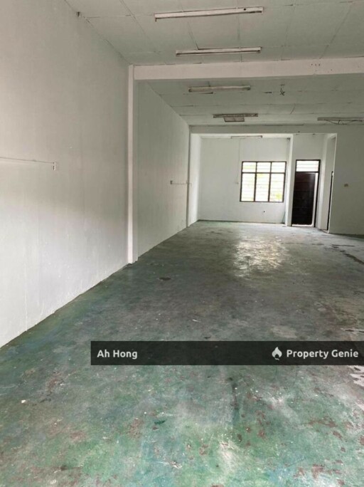 For Sale / Single Storey Endlot Shoplot / Taman Bukit Indah 2 / Freehold