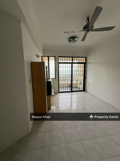 GRANDVIEW CONDOMINIUM 1200sf BARE UNIT TANJONG TOKONG