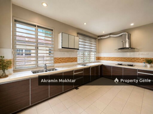 Freehold & Terpaling Murah | Double Storey Semi D Anjung Suasana Bandar Seri Putra Bangi