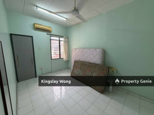 Taman Pinji Mewah Double Storey Terrace House Well Maintain Condition Fully Loan Available Near Aeon Mall Pengkalan Botani