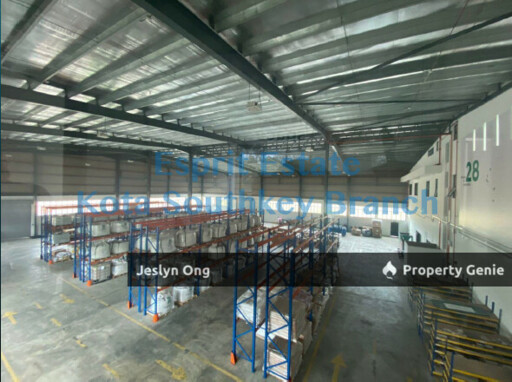 1.5 Storey Detached Factory at Impian Emas for Sale