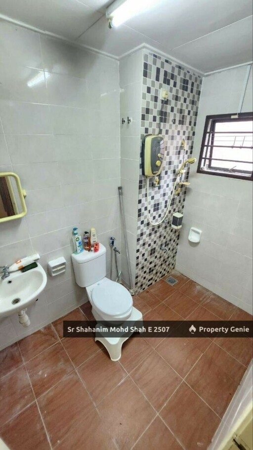 DOUBLE STOREY TERRACE HOUSE ALAM SARI ( ILHAM 2 ), BANGI