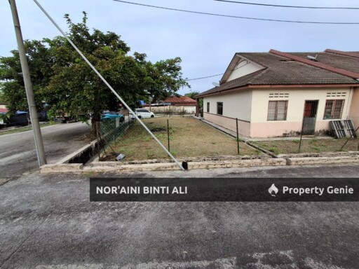 RUMAH TERES CORNER LOT  SETINGKAT TAMAN IDAMAN BAYU CHENGAL LEMPONG  BALOK