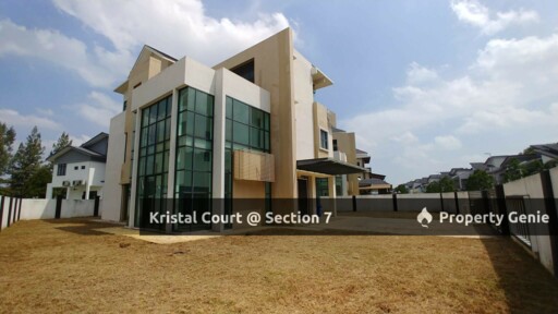 Kristal Court @ Section 7