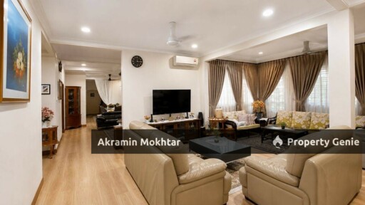 Corner Lot, Fully Renovated & Partially Furnished | Double Storey Bungalow House Perdana Heights U10, Shah Alam