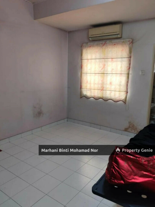 Basic • Bandar Botanik • Double Storey Terrace