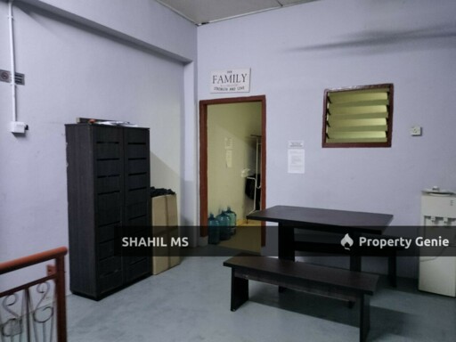 LARKIN JAYA JOHOR BAHARU || JALAN CENDERAWASIH || RUMAH KEDAI DUA TINGKAT || RIZAB MELAYU || LEASEHOLD || RM1,750,000 || (sp115-1125)