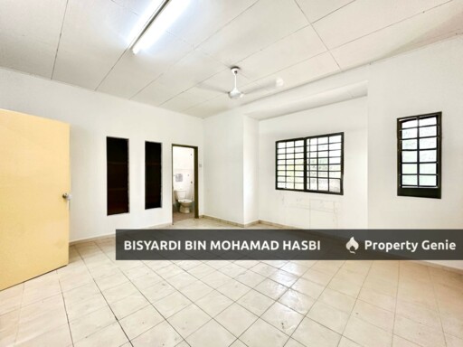 FACING OPEN & SPACIOUS UNIT Double Storey Saujana Utama, Sungai Buloh Country Resort (SBCR)