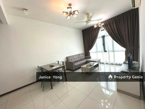 Crescent Bay Suites (Teluk Bayu)
