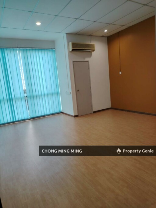 Double Storey Shop Lot @ Uptown Avenue Seremban 2 for Rent