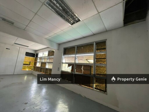 Kempas Utama Light Industrial Detached Factory For Rent