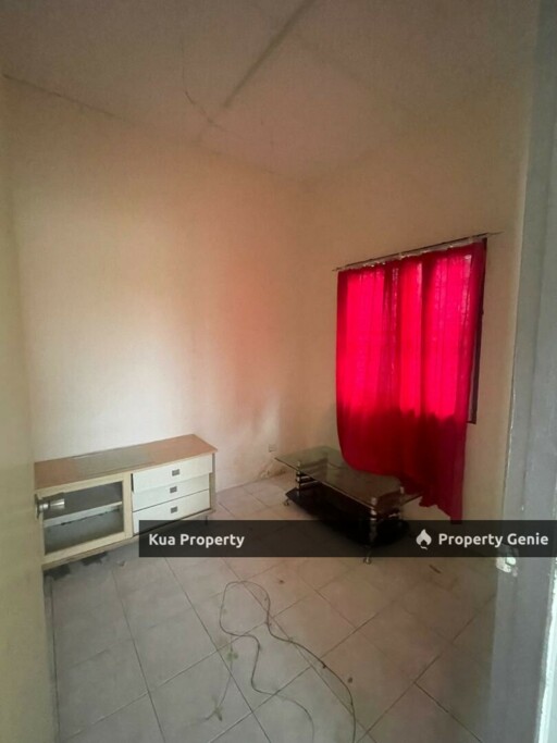 Single Storey End Lot House at Muara Tuang