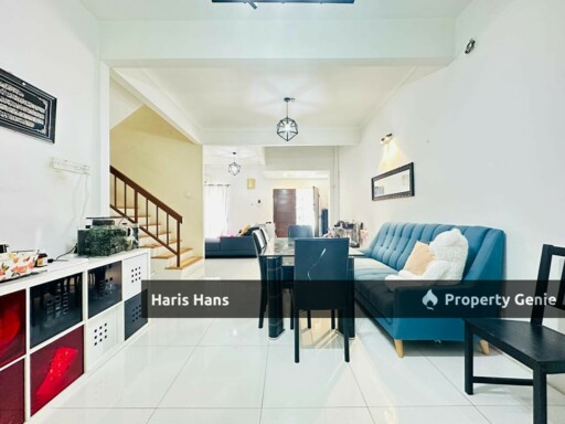 Double Storey Terrace House Taman Pinggiran Subang USJ 2