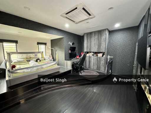 Under Market Value Semi D- Extended and Renovated  in SS4B Kelana Jaya