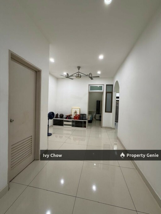 Double Storey Cluster Kempas Indah Rent