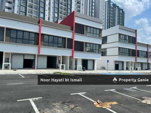 🔥 Last 2 Units Only! 🏢 Newly Completed Shop @ Bukit Jelutong for Rent