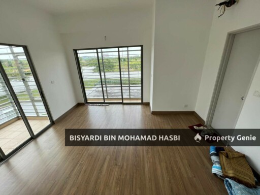 FACING OPEN, CORNER LOT 2 STOREY LAMAN MAWAR QASIH, KOTA SERIEMAS, BANDAR BARU NILAI, NILAI .