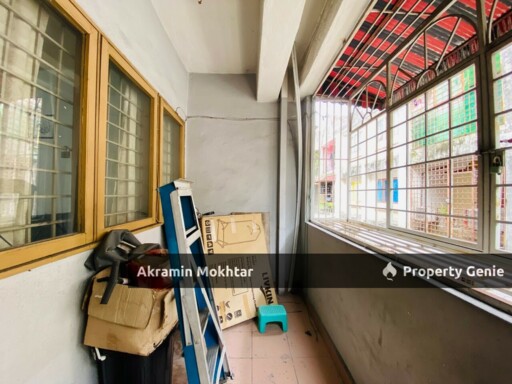 SHOP APARTMENT BANDAR BARU AMPANG