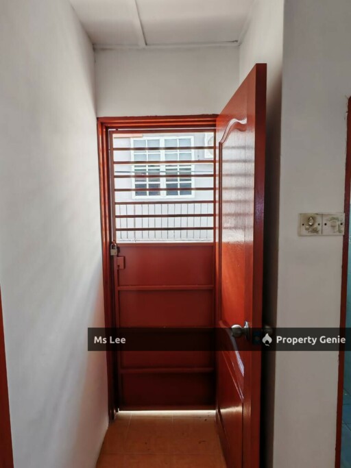 2 Storey House - Taman Subang Baru @ Shah Alam -Ready Now