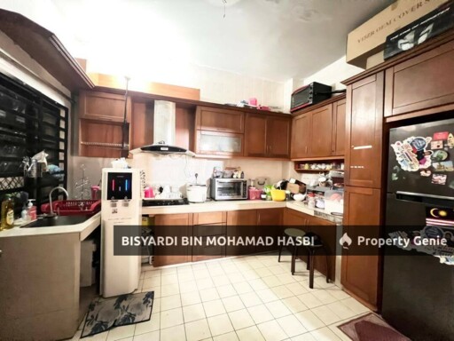 RENOVATED 2.5 STOREY END LOT EXTRA LAND, PRESINT 16 PUTRAJAYA .