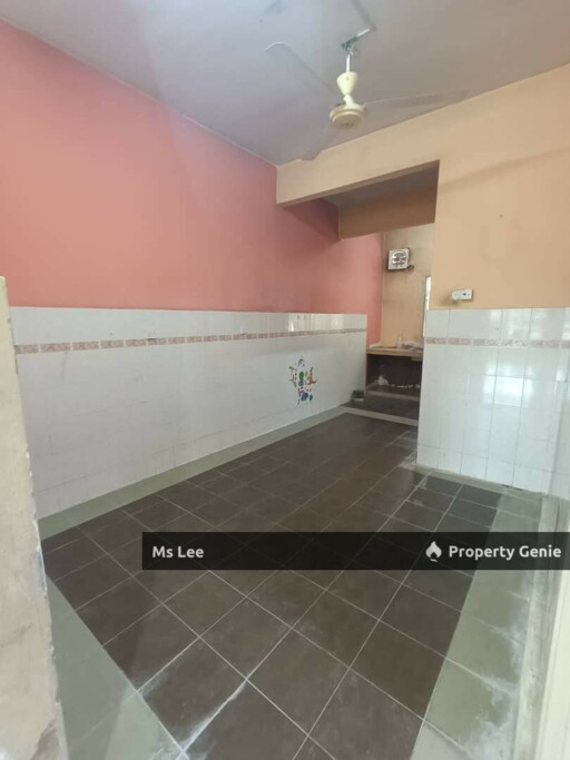 2 Storey house-Bandar Puteri @ Klang-Sale Below Bank Value Rm65k