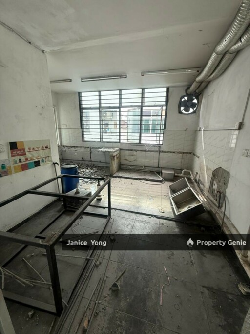 Taman Johor Jaya @ Shoplot For Rent